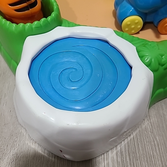 Fisher Price Amazing Animals Spinnin' Around Musical Zoo Playset WORKS - Picture 10 of 14